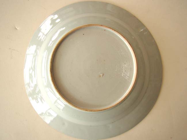 A rare mid 18th century Chinese Export Porcelain soup bowl — image 2
